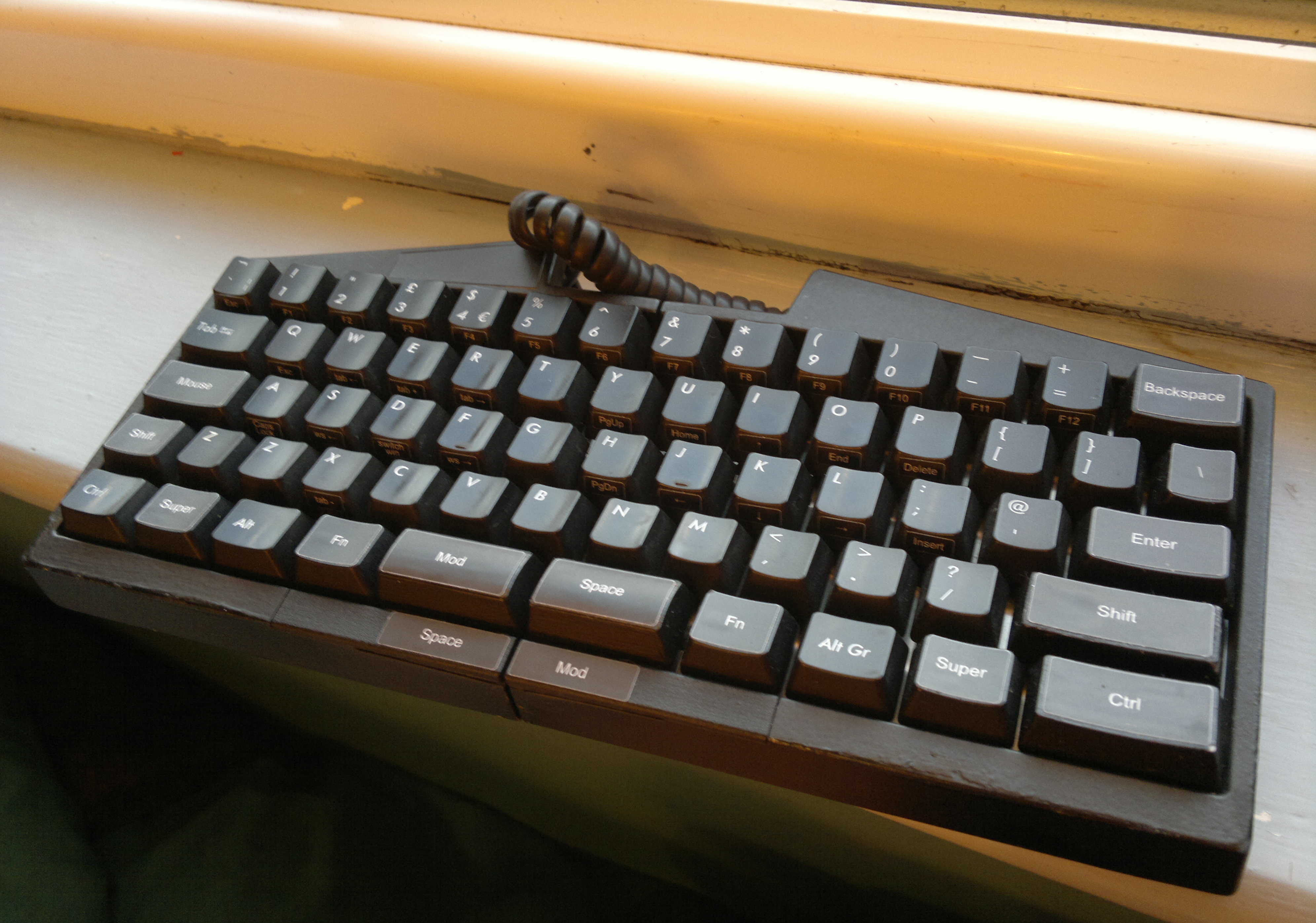 Ultimate Hacking Keyboard: Gimmick or serious productivity tool?